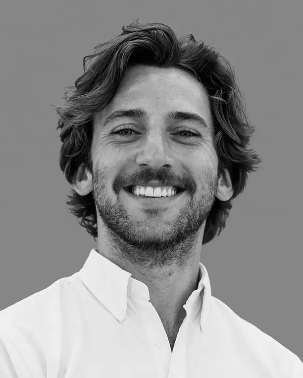 Sam Seifert, Associate